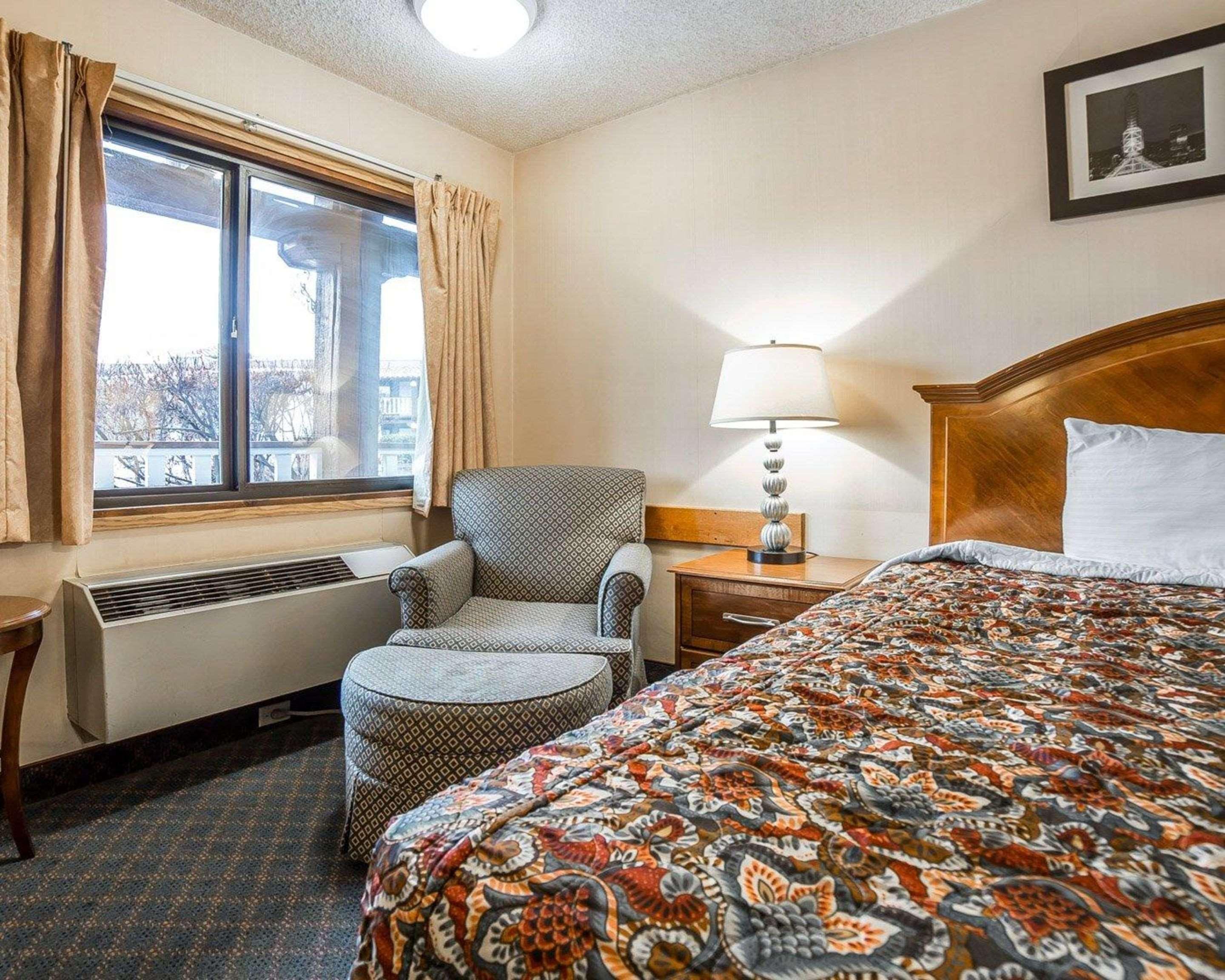 Rodeway Inn Baker City Bagian luar foto