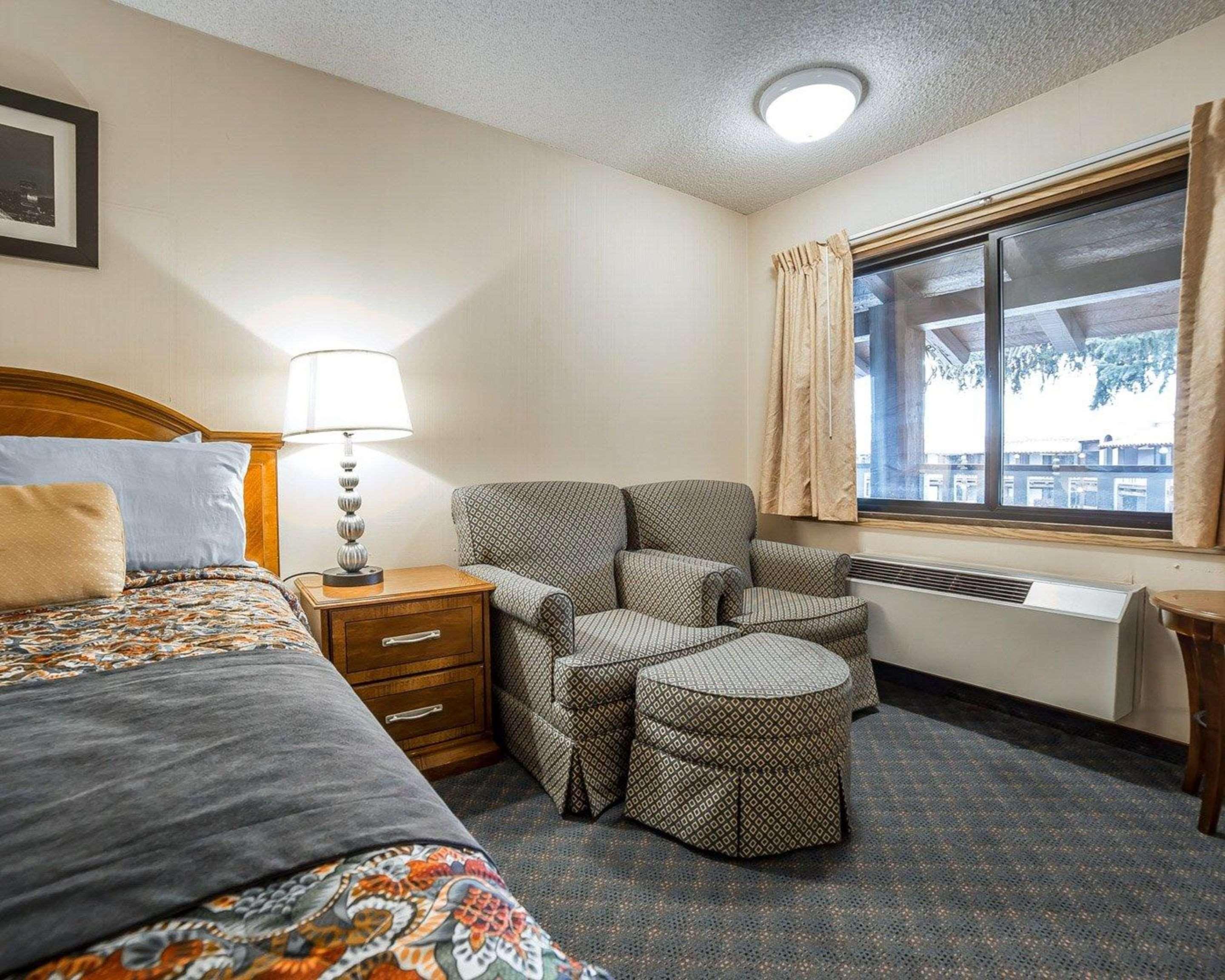 Rodeway Inn Baker City Bagian luar foto